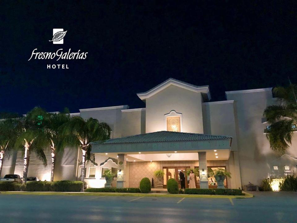 Fresno Galerias Hotel Torreón Exterior foto